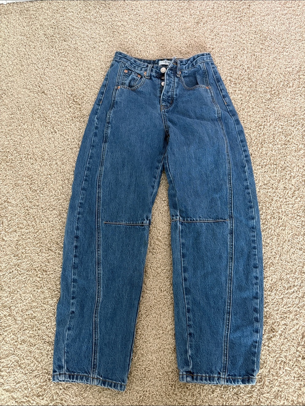 High-Rise Dark Blue Boyfriend Jeans with Panel Stitching
